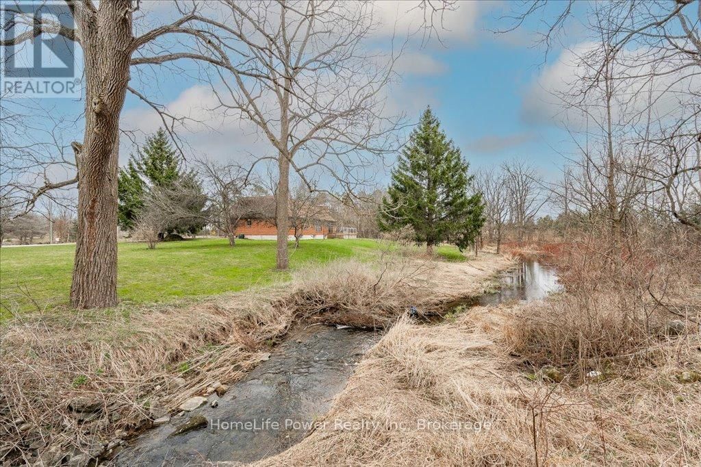 4080 VICTORIA ROAD SOUTH Image 41