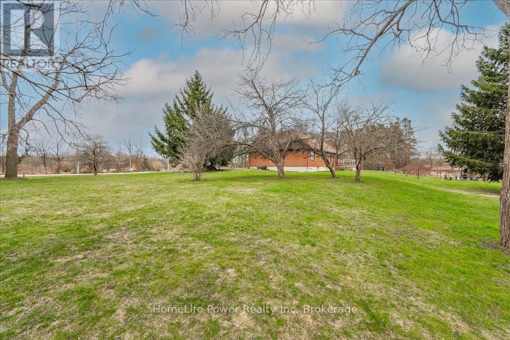 4080 VICTORIA ROAD SOUTH Image 47