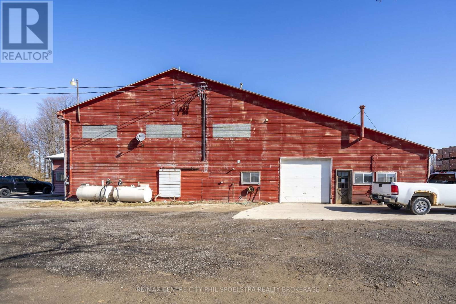 1355 AUSABLE ROAD Image 32