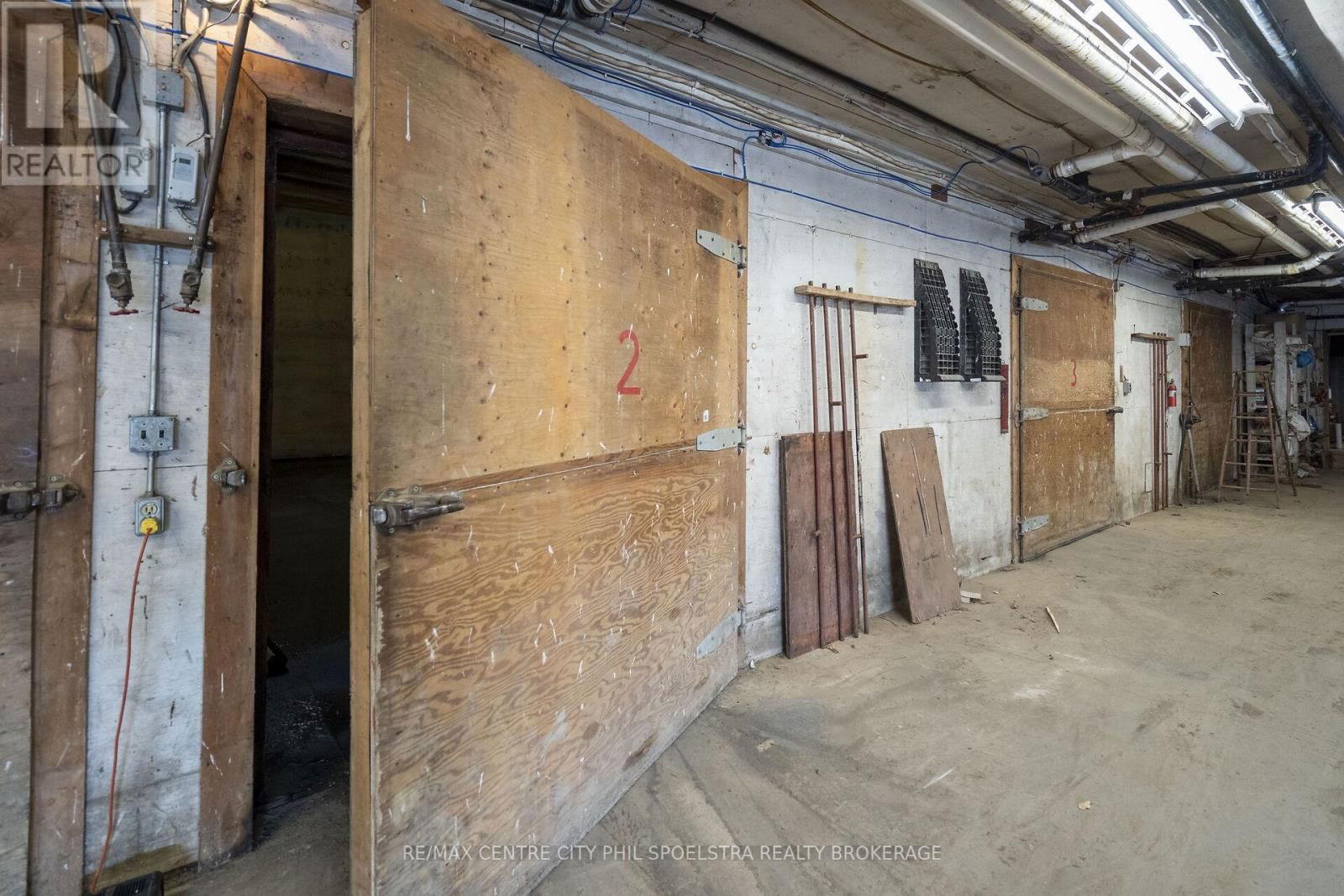 1355 AUSABLE ROAD Image 33