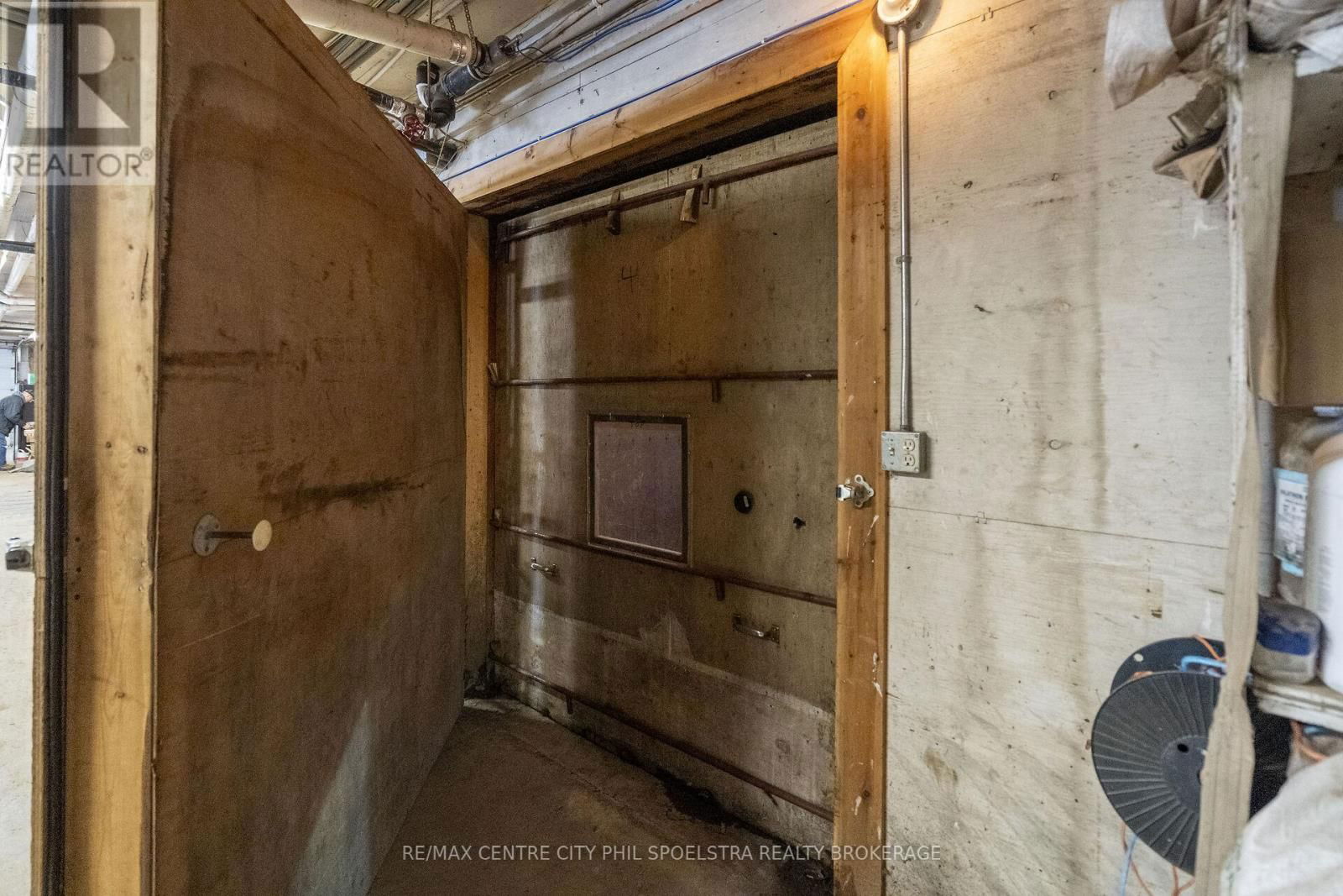 1355 AUSABLE ROAD Image 36