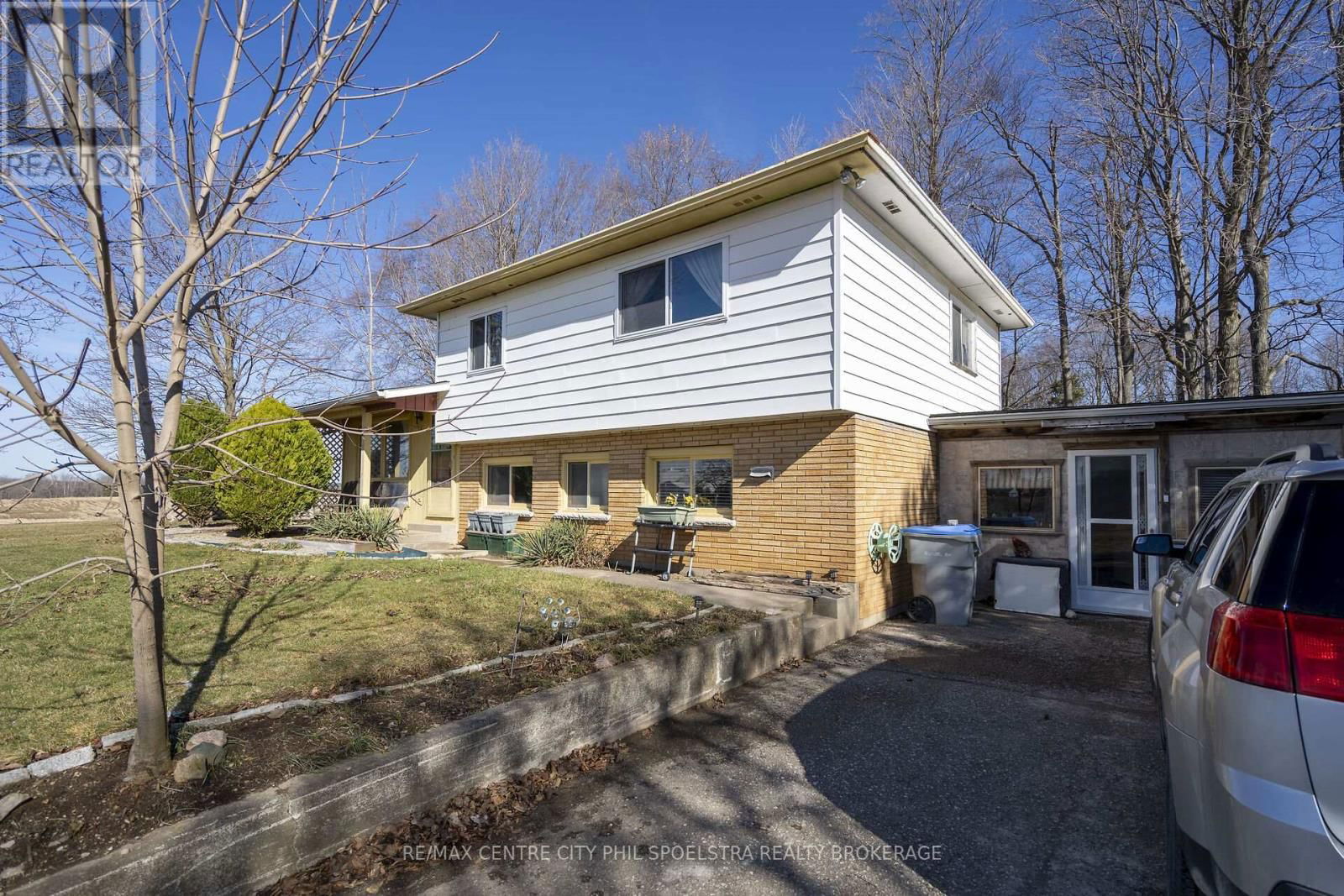 1355 AUSABLE ROAD Image 39