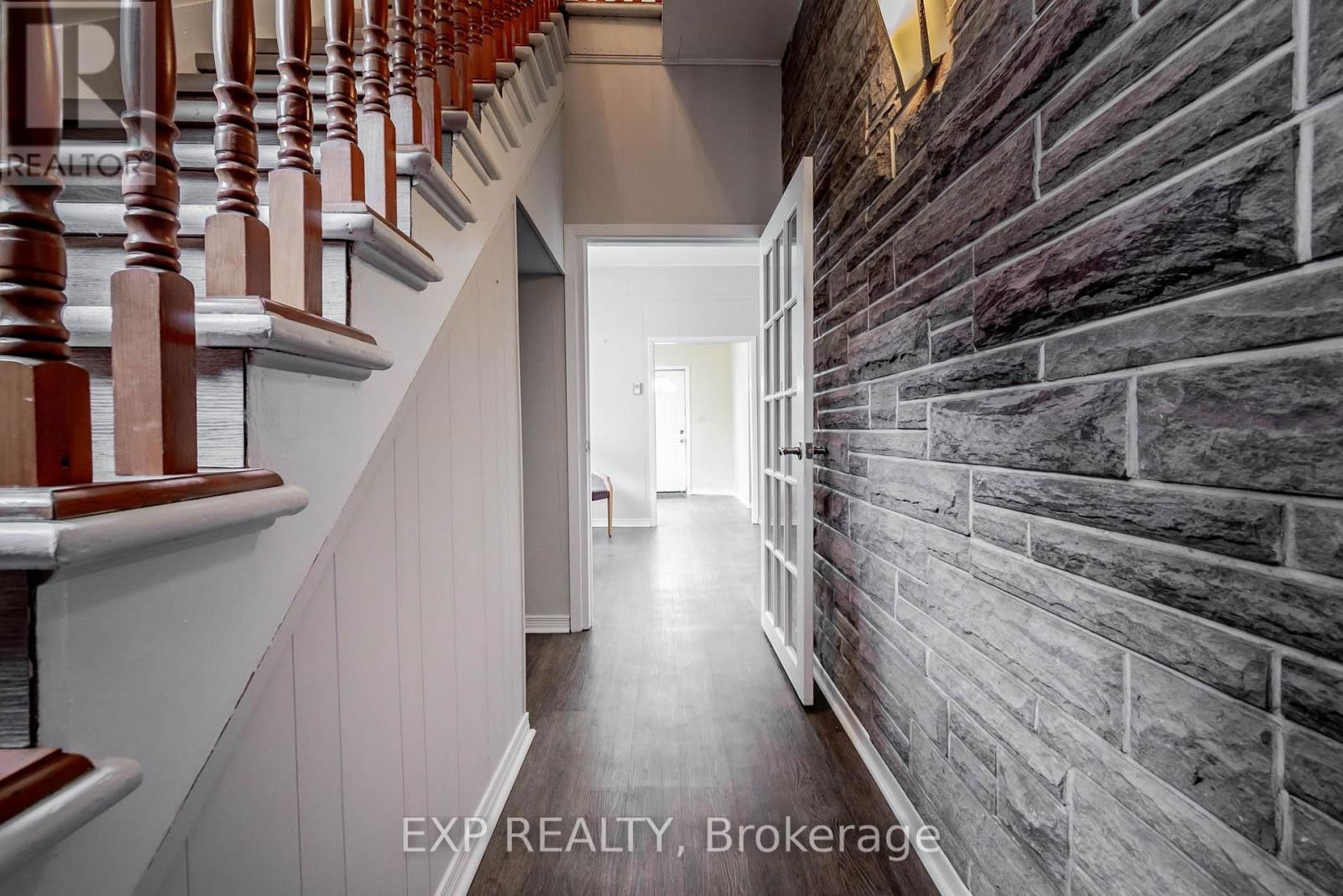 48 CARLISLE STREET Image 9