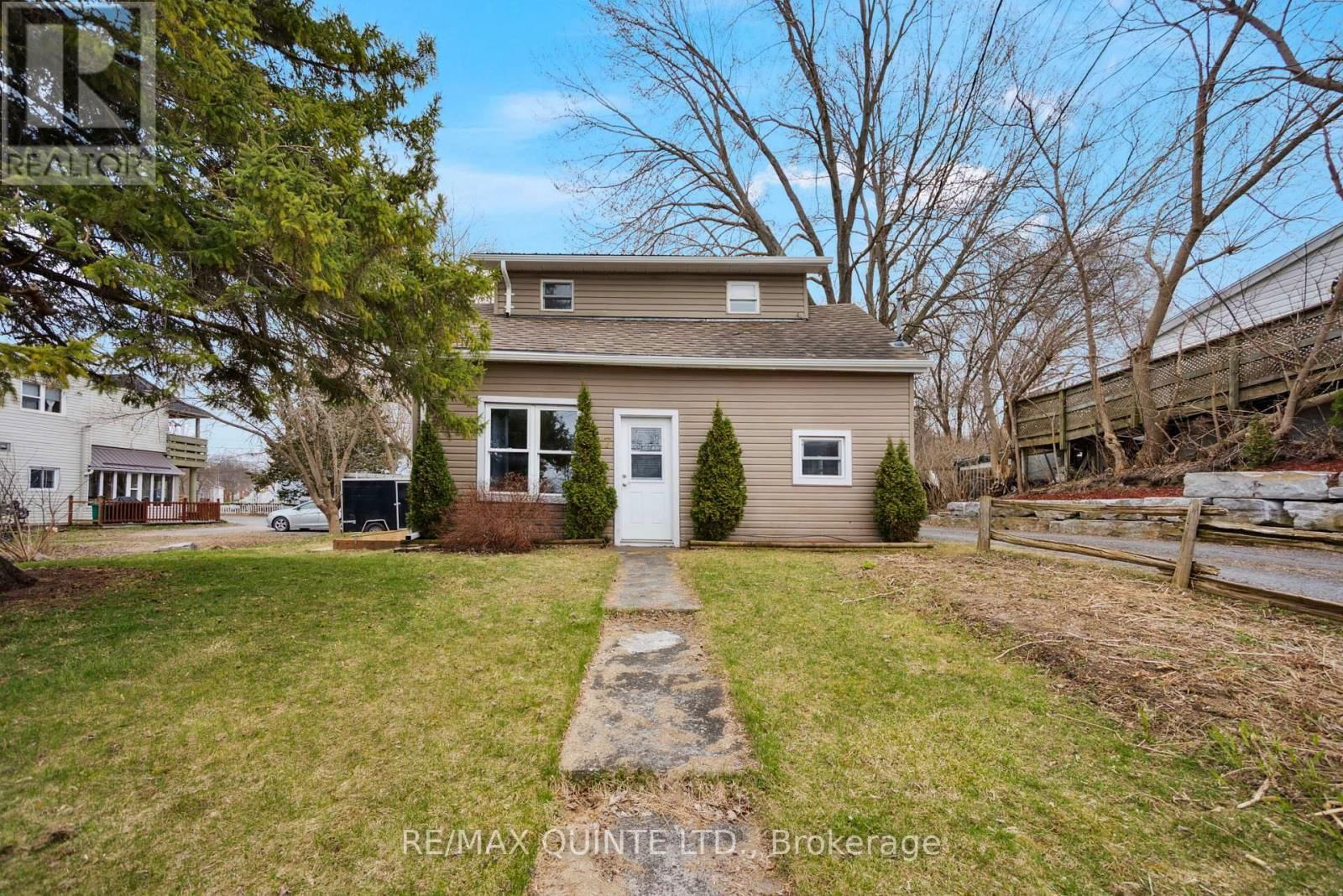 7 ELKS STREET Image 1