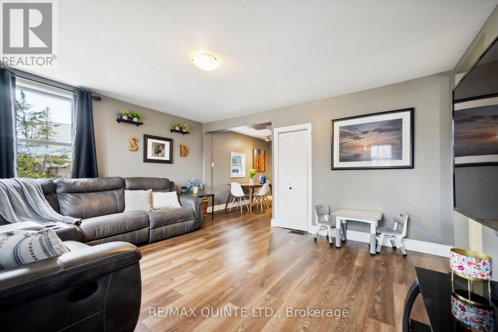 7 ELKS STREET Image 10
