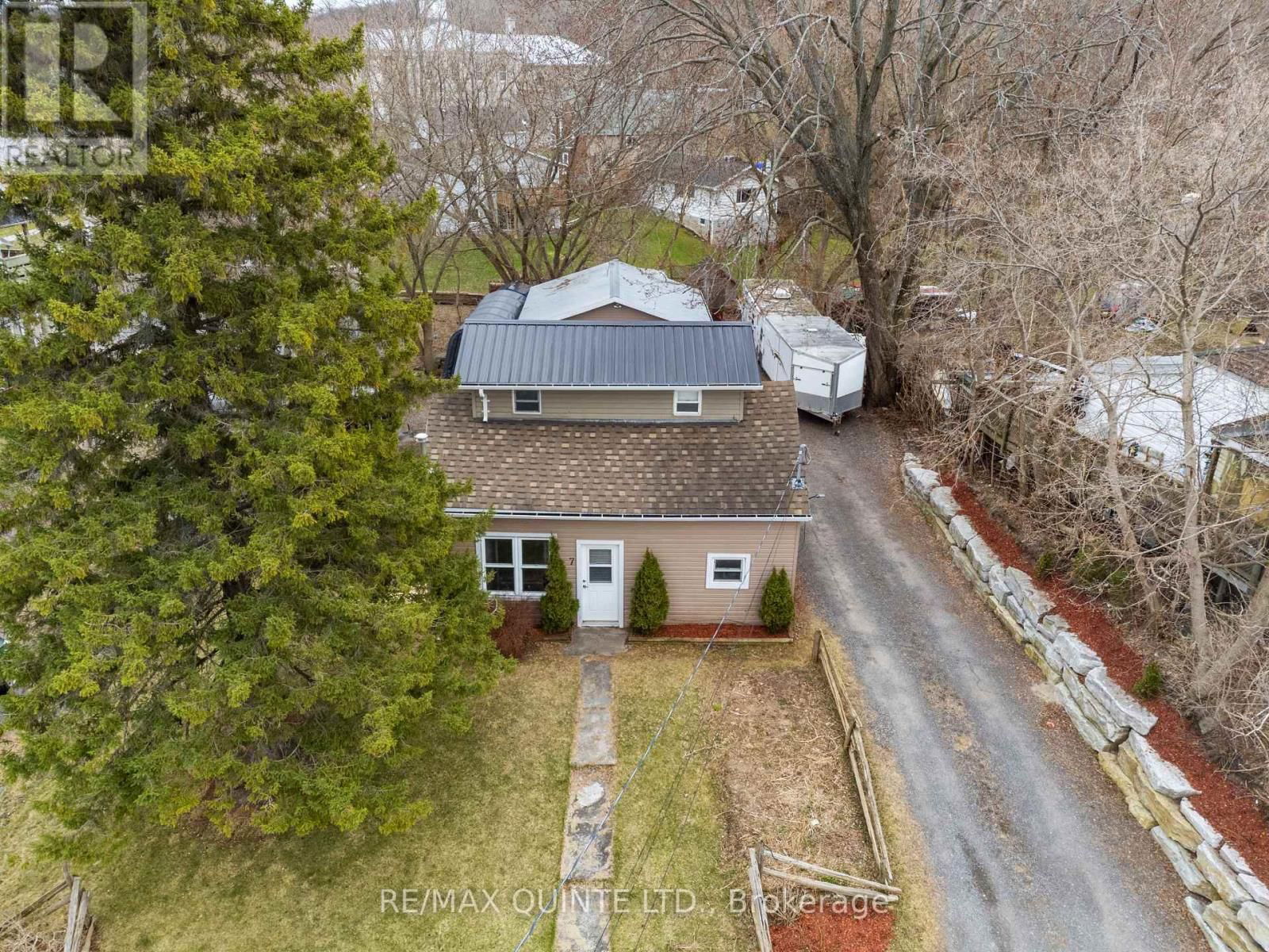 7 ELKS STREET Image 27