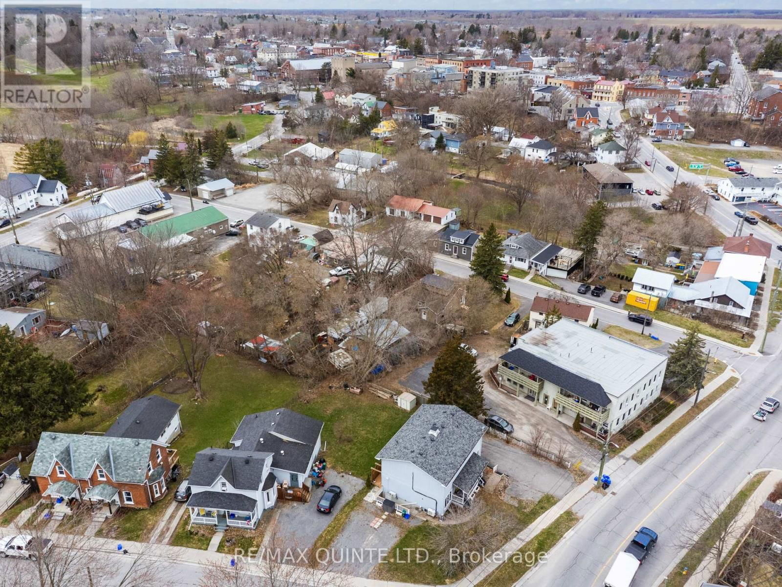 7 ELKS STREET Image 30