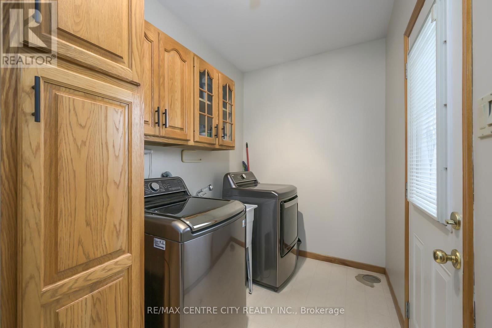116 HURON AVENUE Image 13