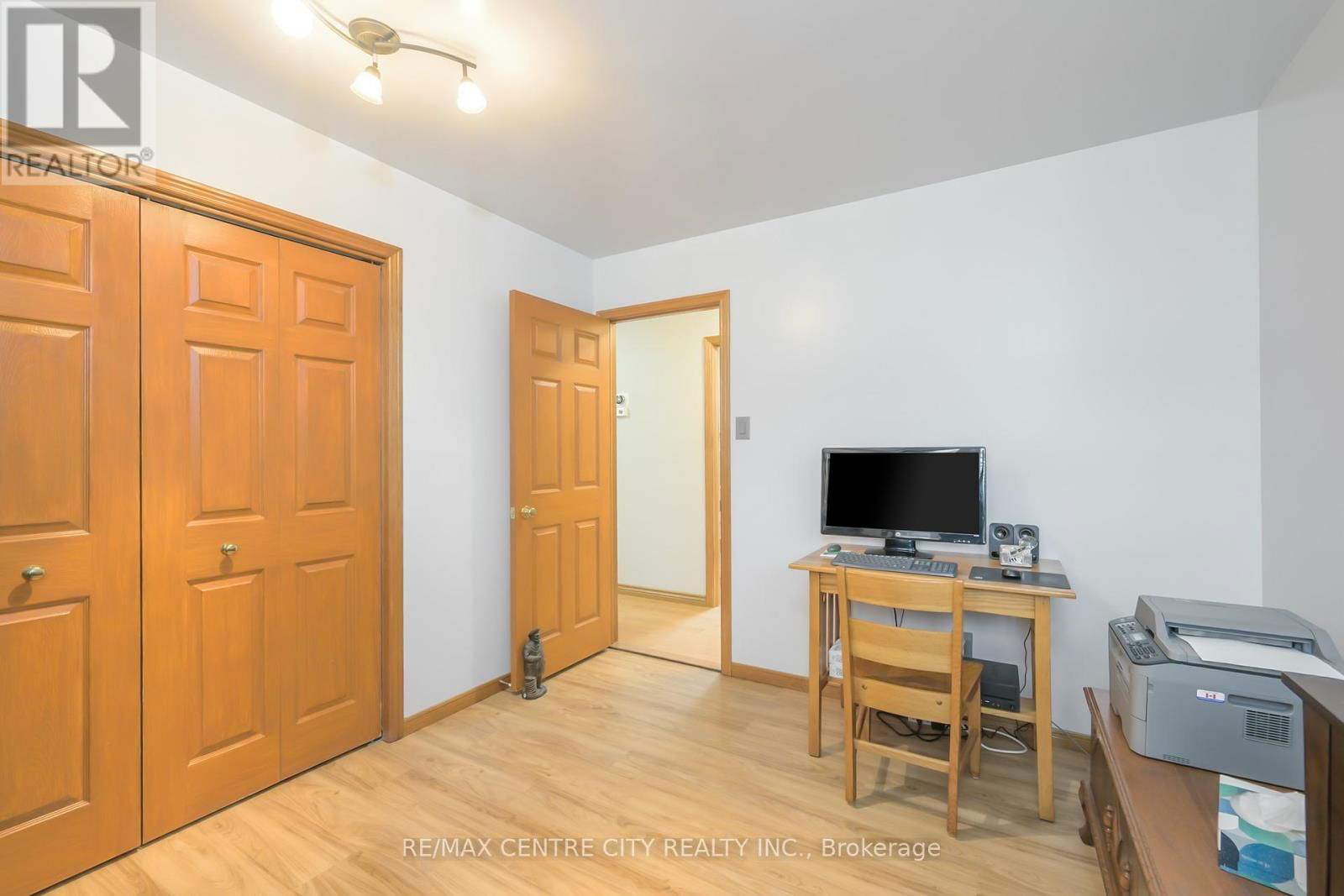 116 HURON AVENUE Image 19
