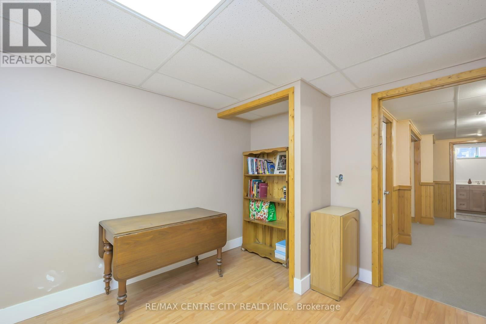 116 HURON AVENUE Image 22