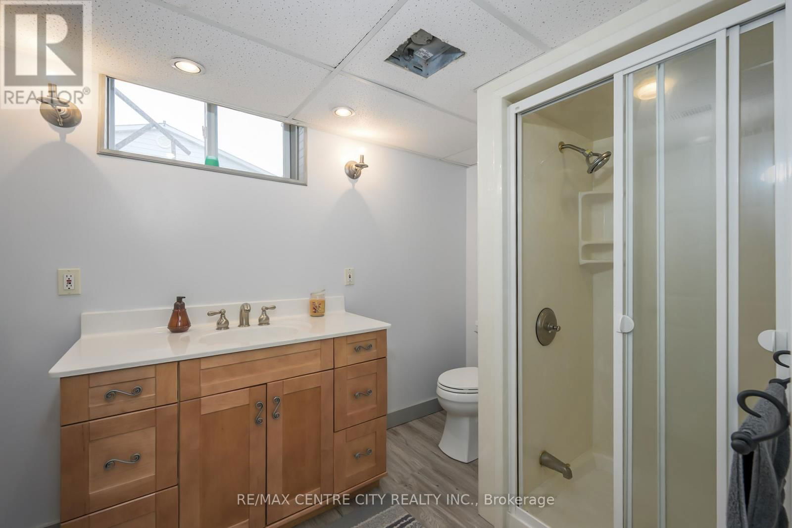116 HURON AVENUE Image 26