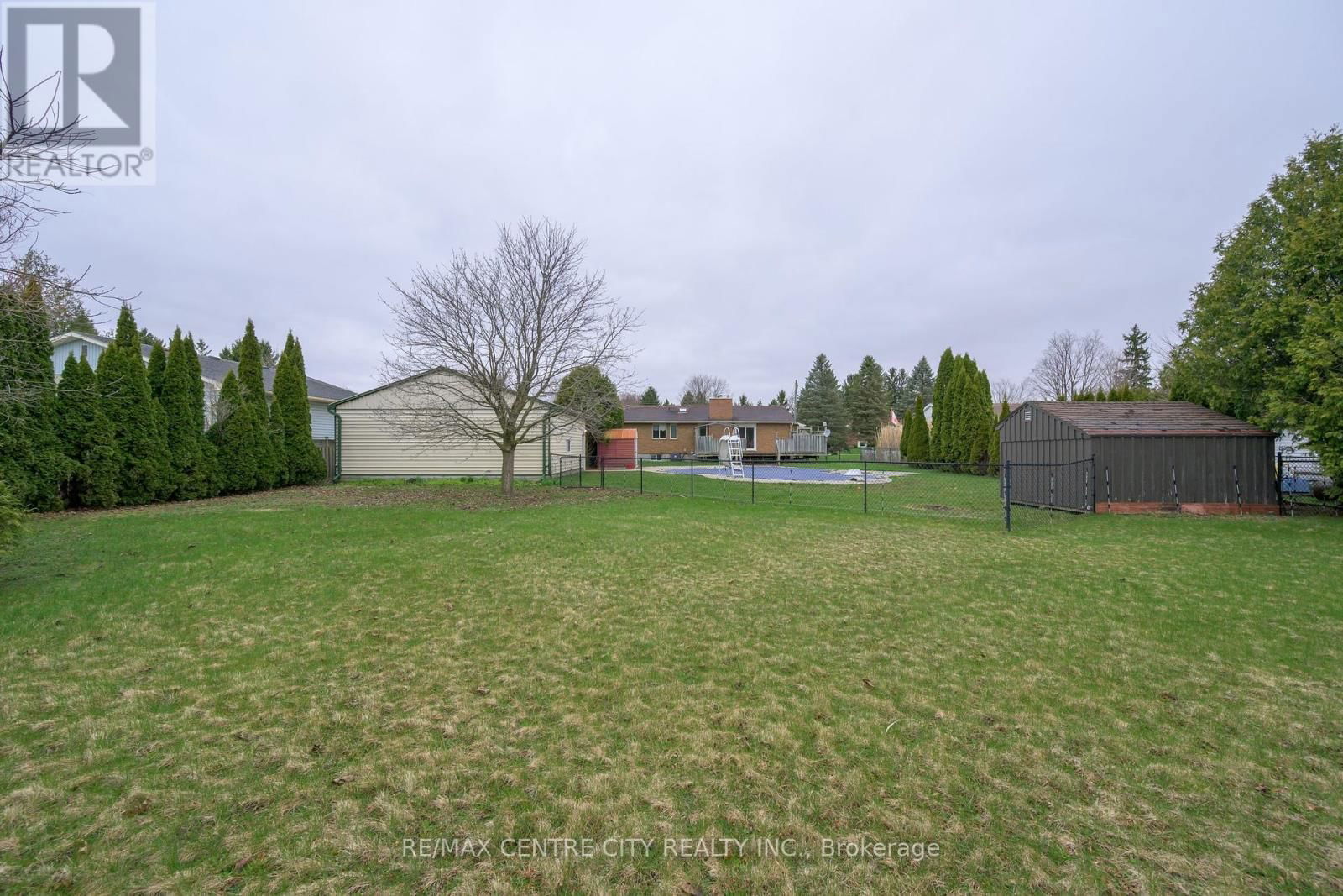 116 HURON AVENUE Image 39
