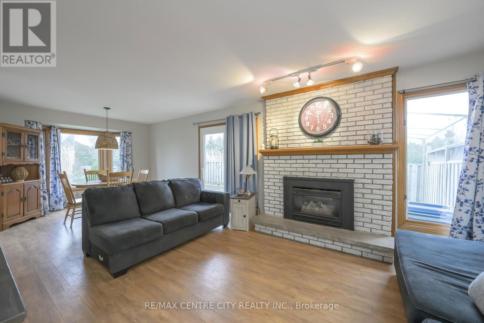 116 HURON AVENUE Image 5