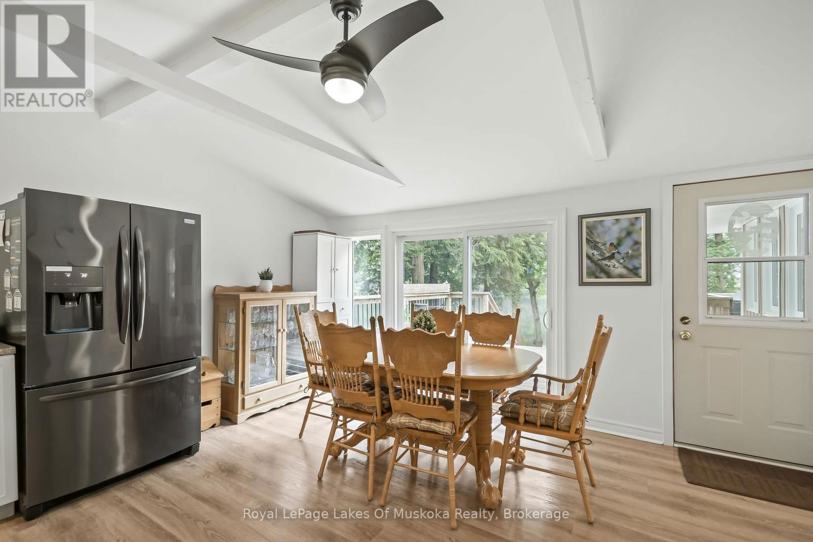 1019 LAKESHORE ROAD NORTH Image 17