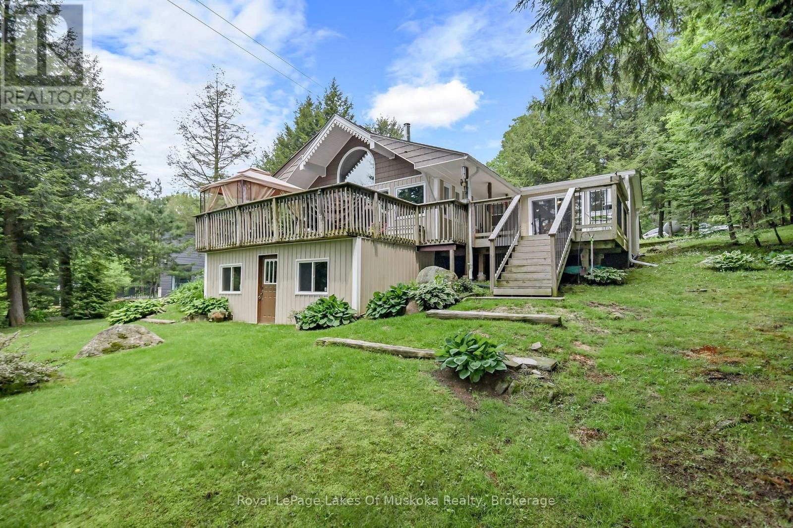 1019 LAKESHORE ROAD NORTH Image 40