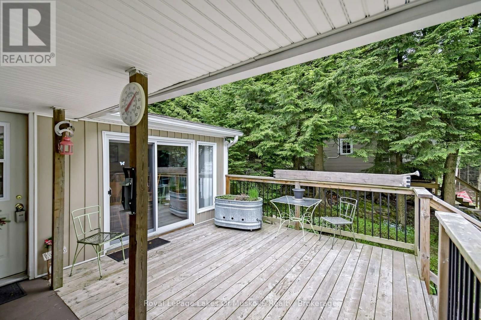 1019 LAKESHORE ROAD NORTH Image 45