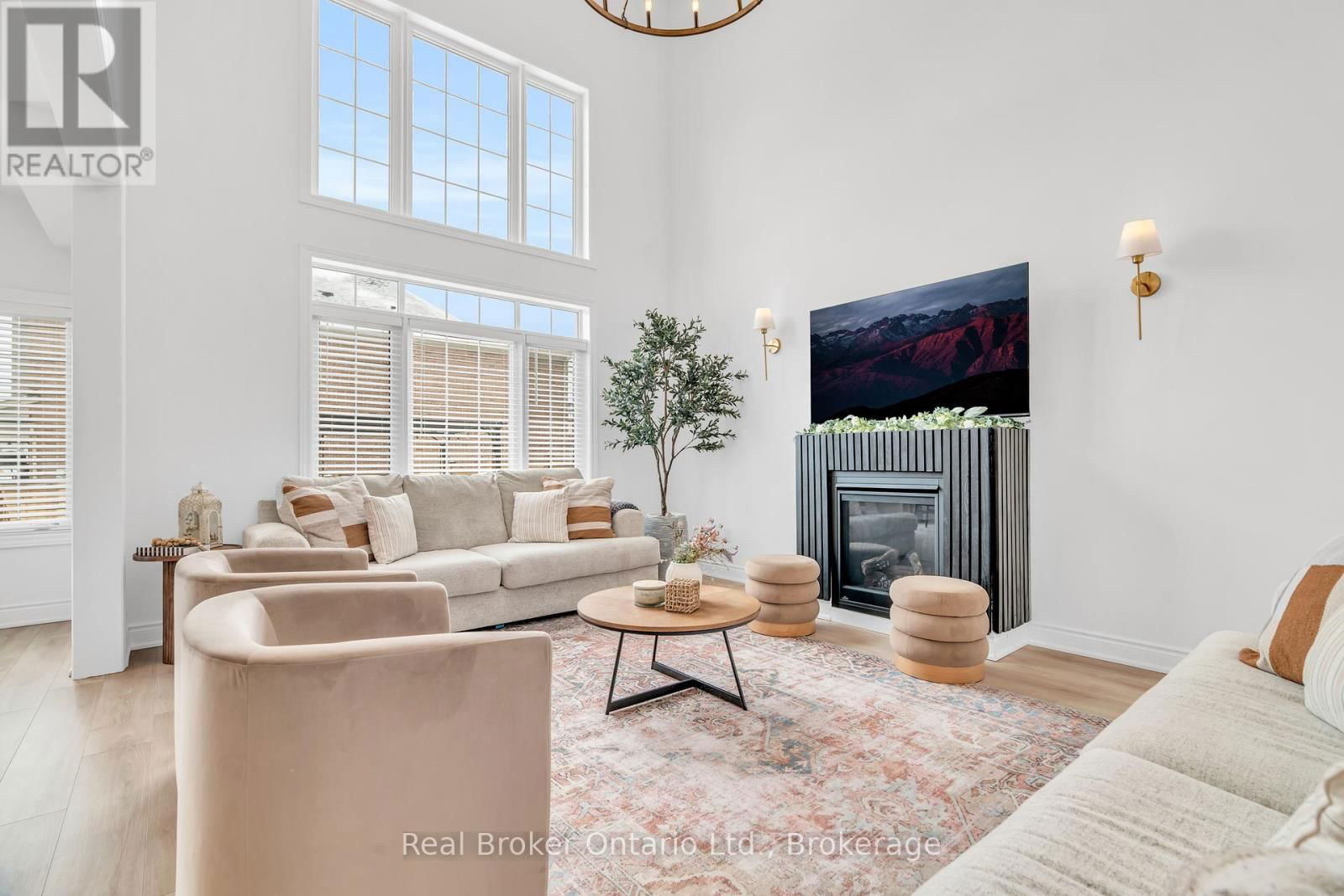14 VENTURE WAY Image 10