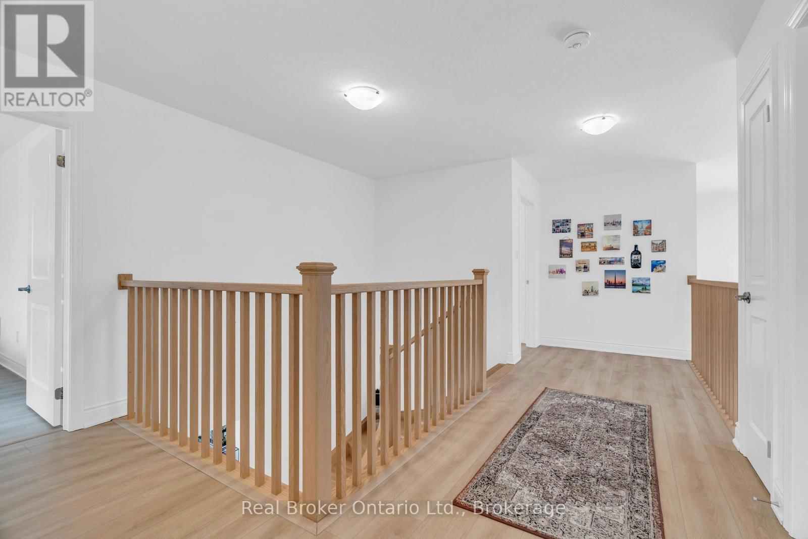 14 VENTURE WAY Image 20