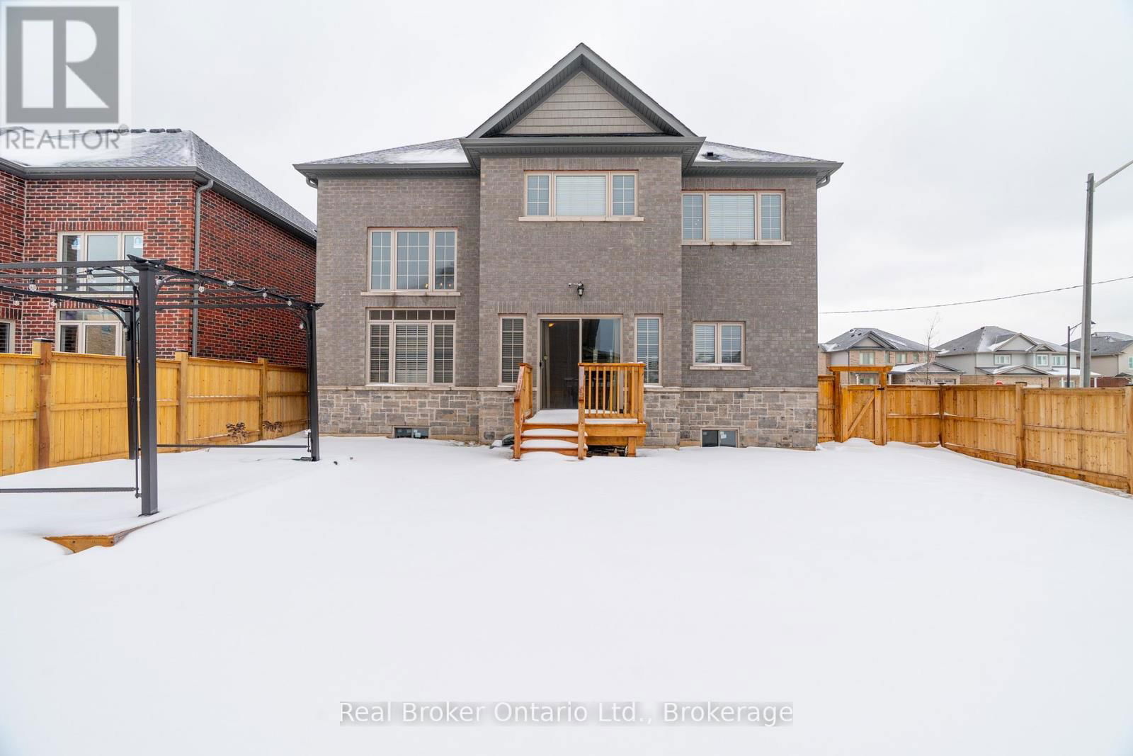 14 VENTURE WAY Image 36