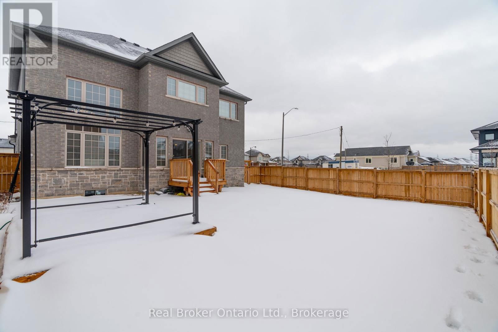 14 VENTURE WAY Image 37