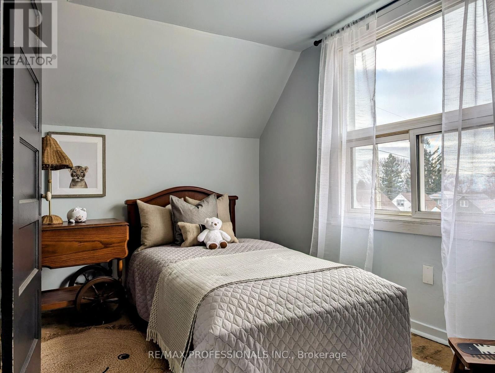 6 FRASER STREET Image 16