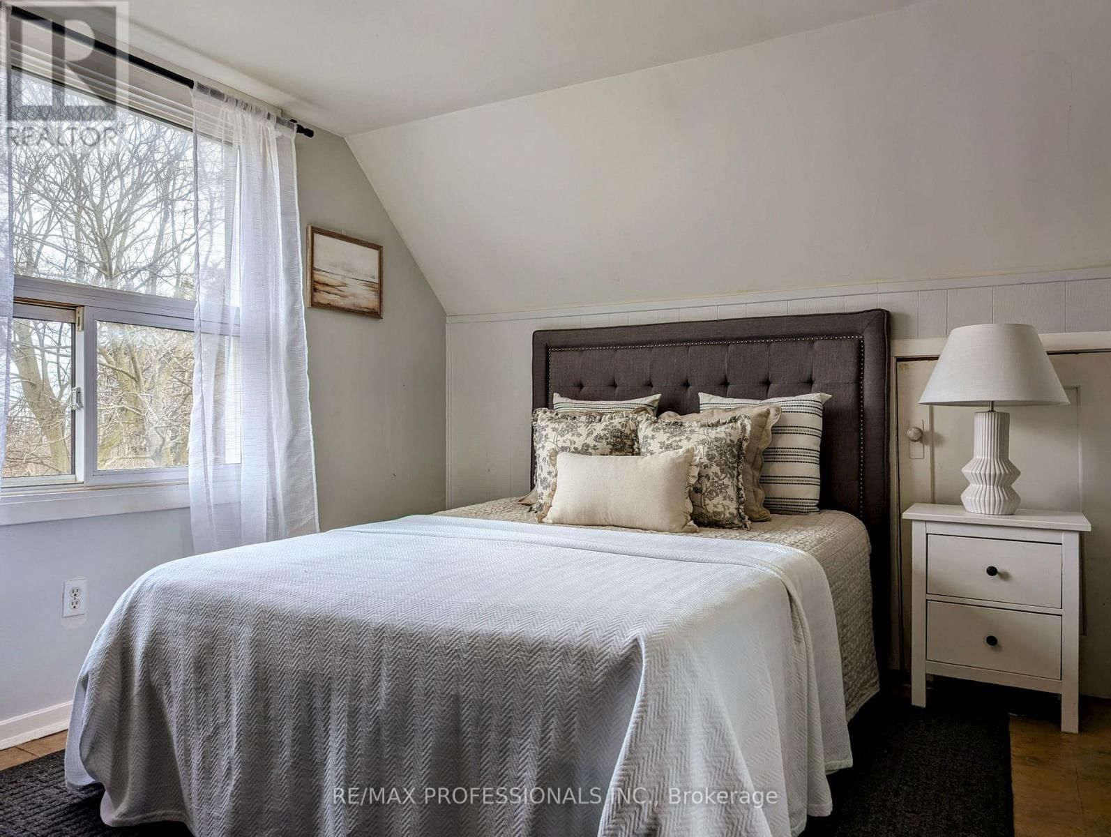 6 FRASER STREET Image 18