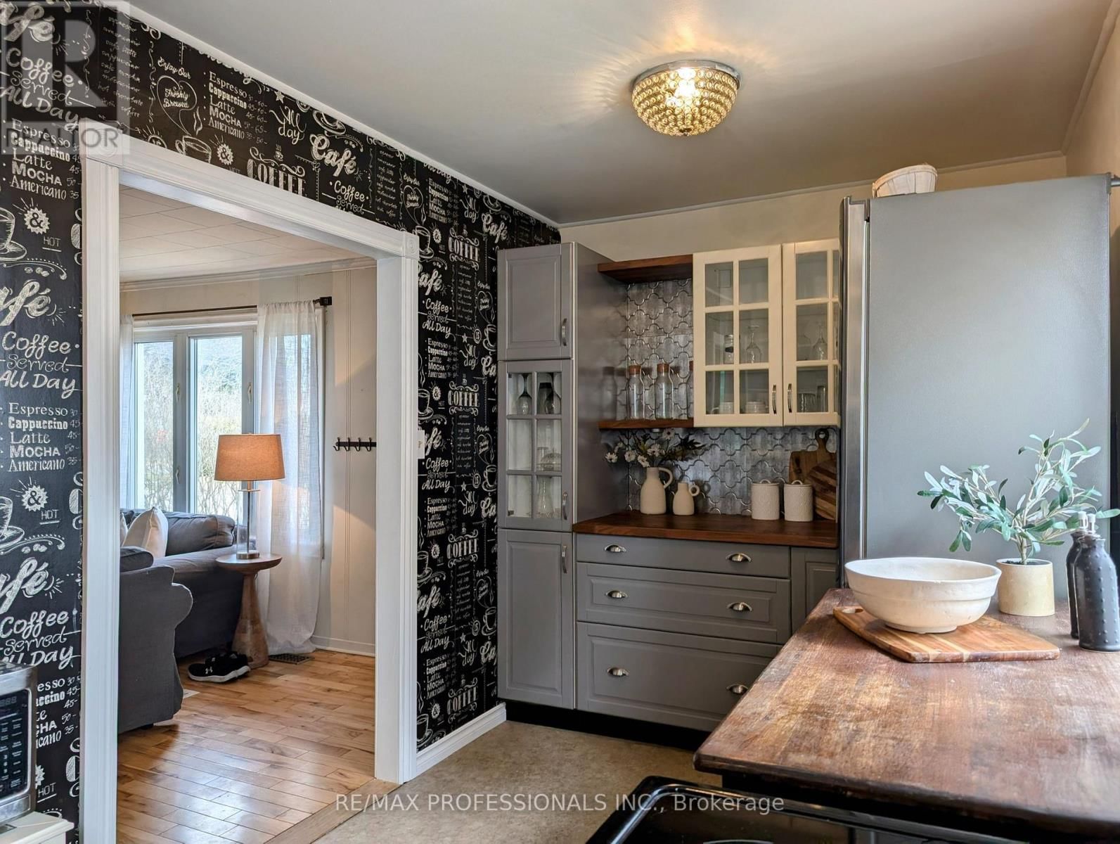 6 FRASER STREET Image 9