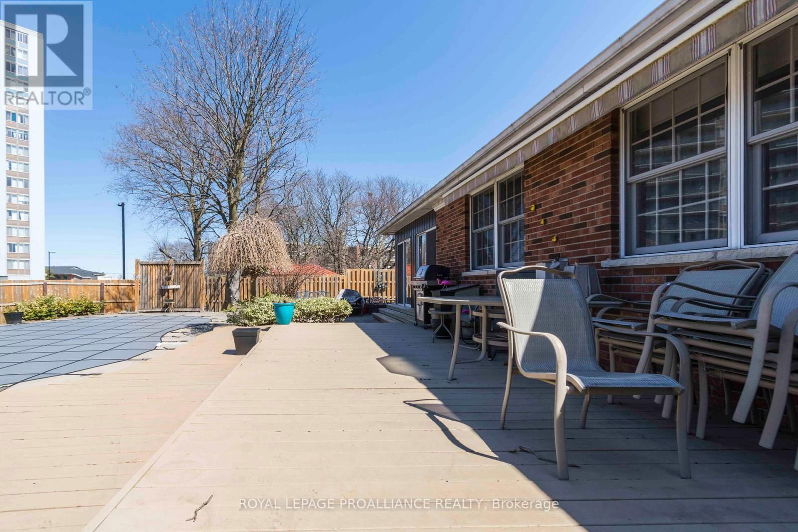 20 HOPE CRESCENT Image 7