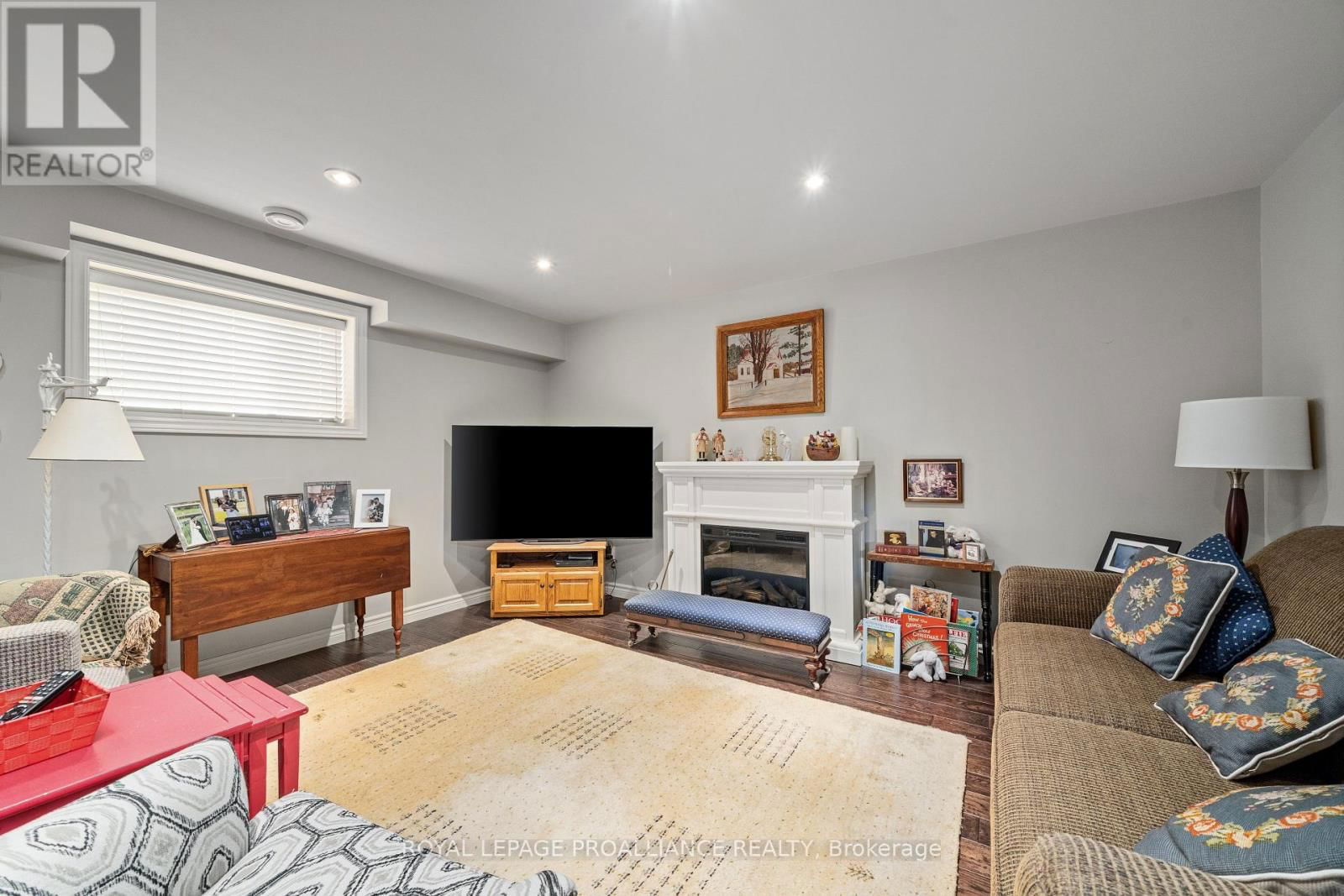 39 OWEN STREET Image 15