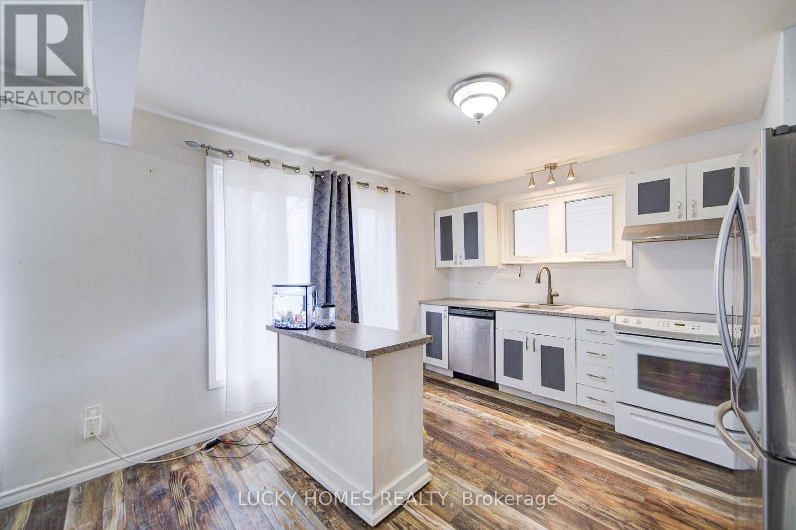 711 OTONABEE DRIVE Image 11