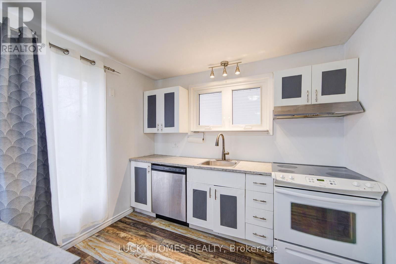 711 OTONABEE DRIVE Image 13