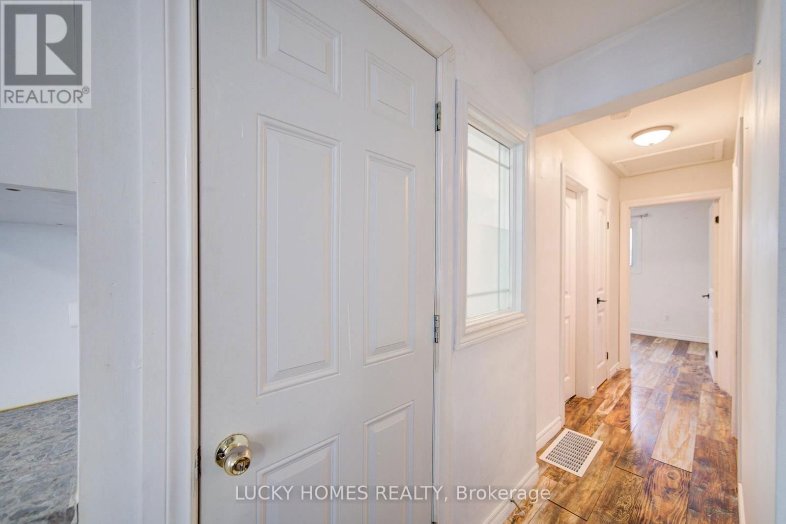 711 OTONABEE DRIVE Image 15