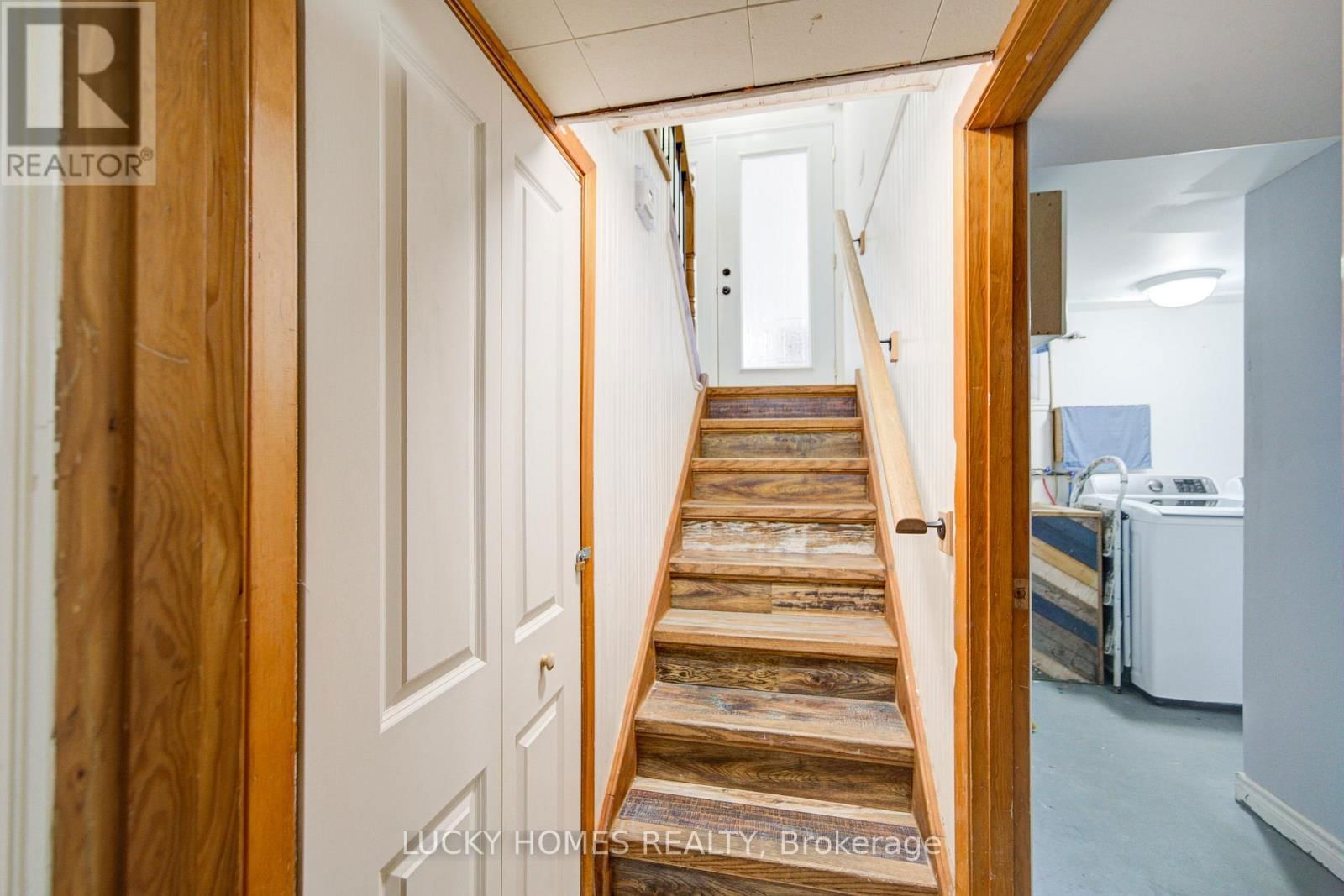 711 OTONABEE DRIVE Image 26