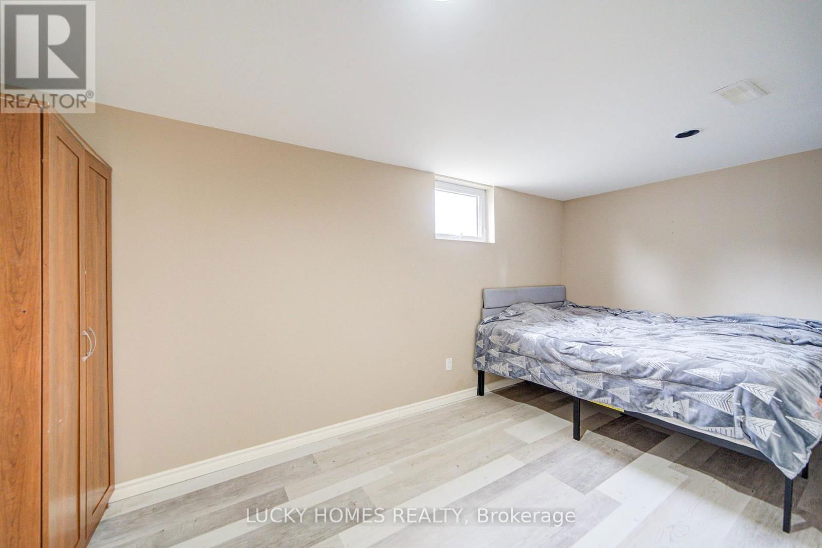 711 OTONABEE DRIVE Image 34