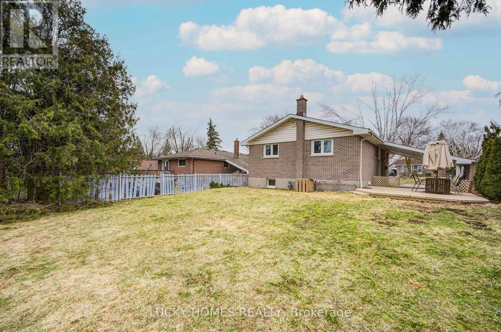 711 OTONABEE DRIVE Image 40