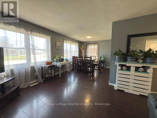 Tertiary Property View