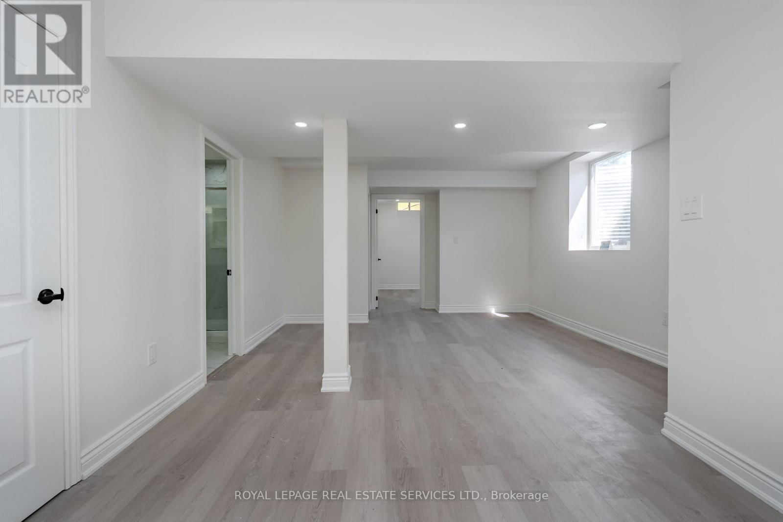 72 - 166 DEERPATH DRIVE Image 13