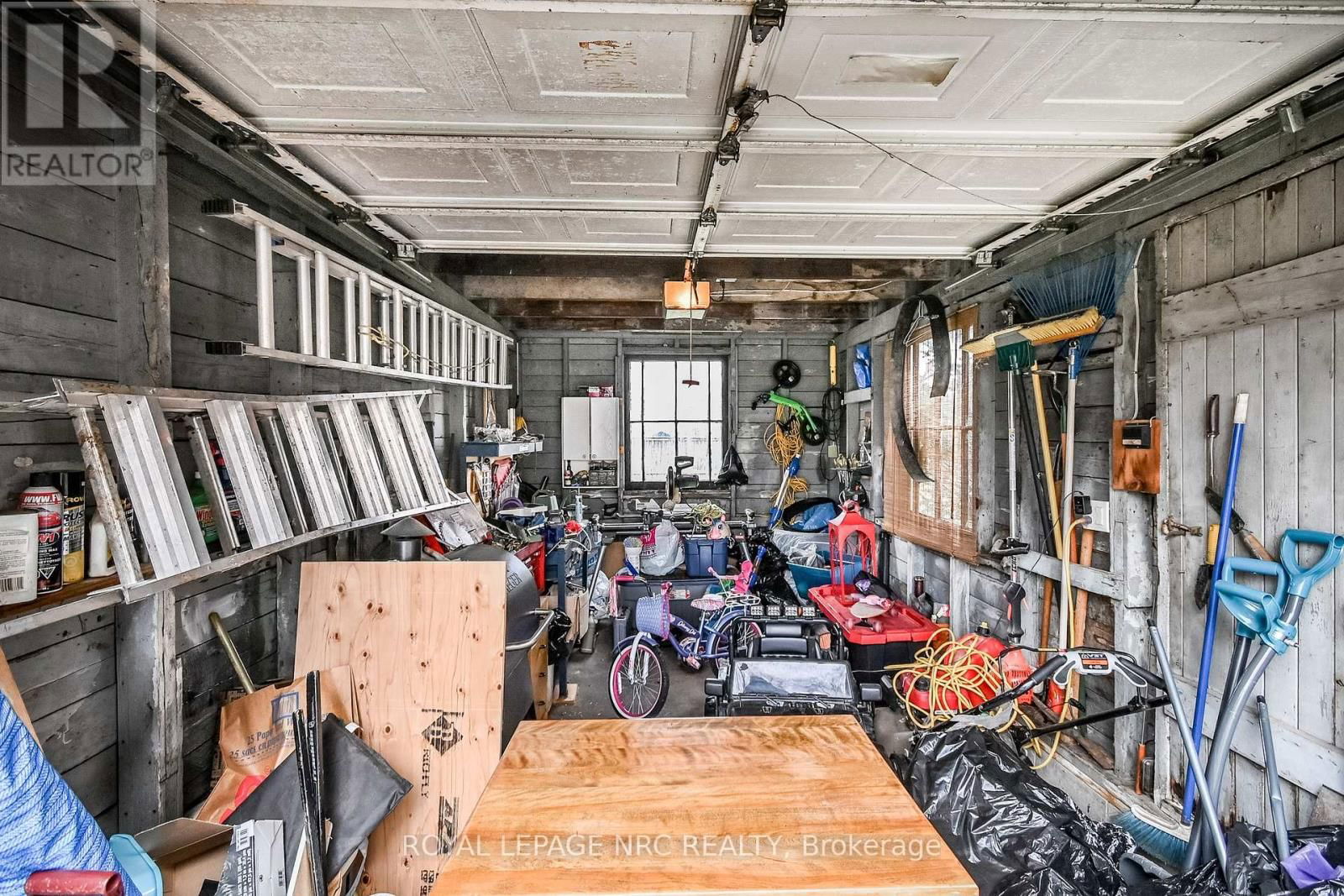 163 ERIE STREET Image 42