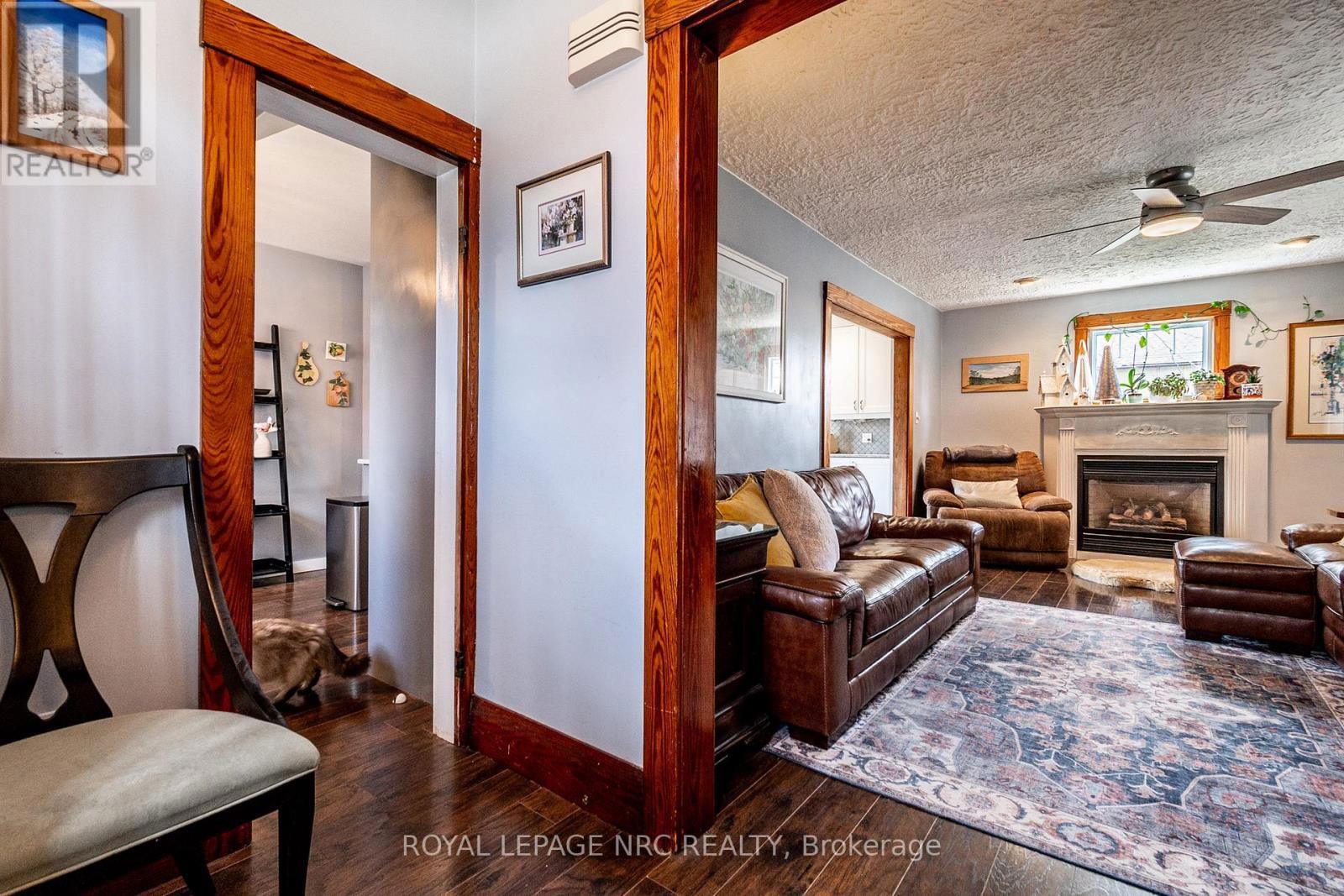163 ERIE STREET Image 6