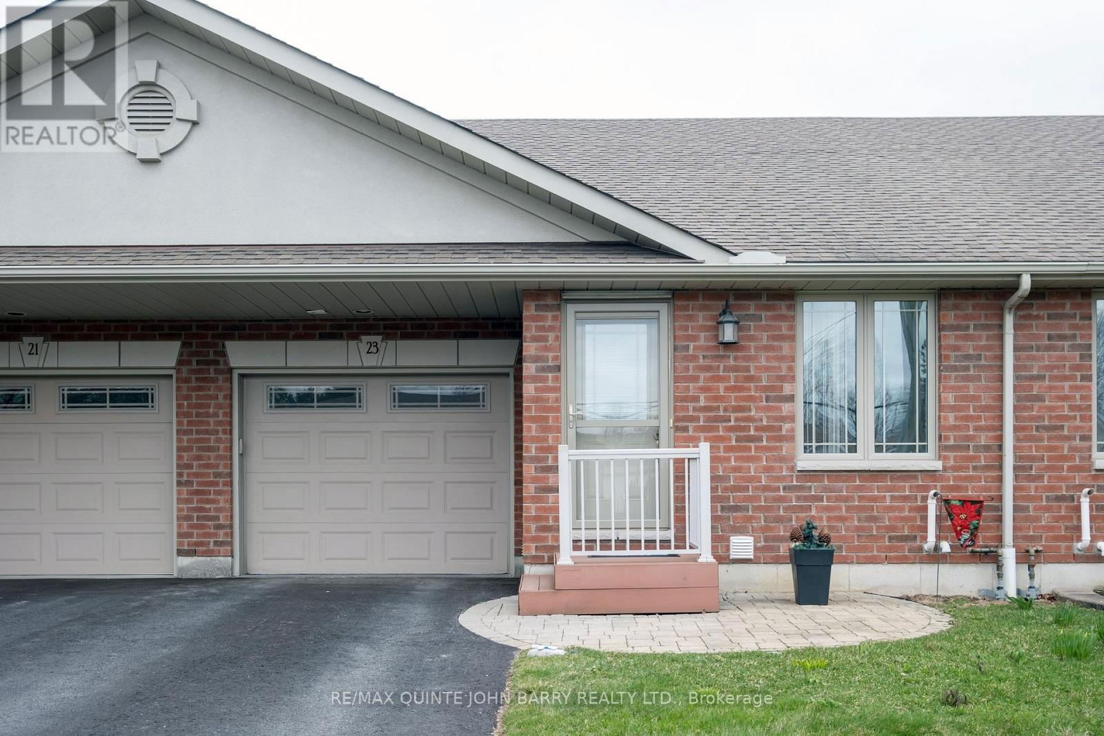 23 DIVISION STREET NORTH Image 1