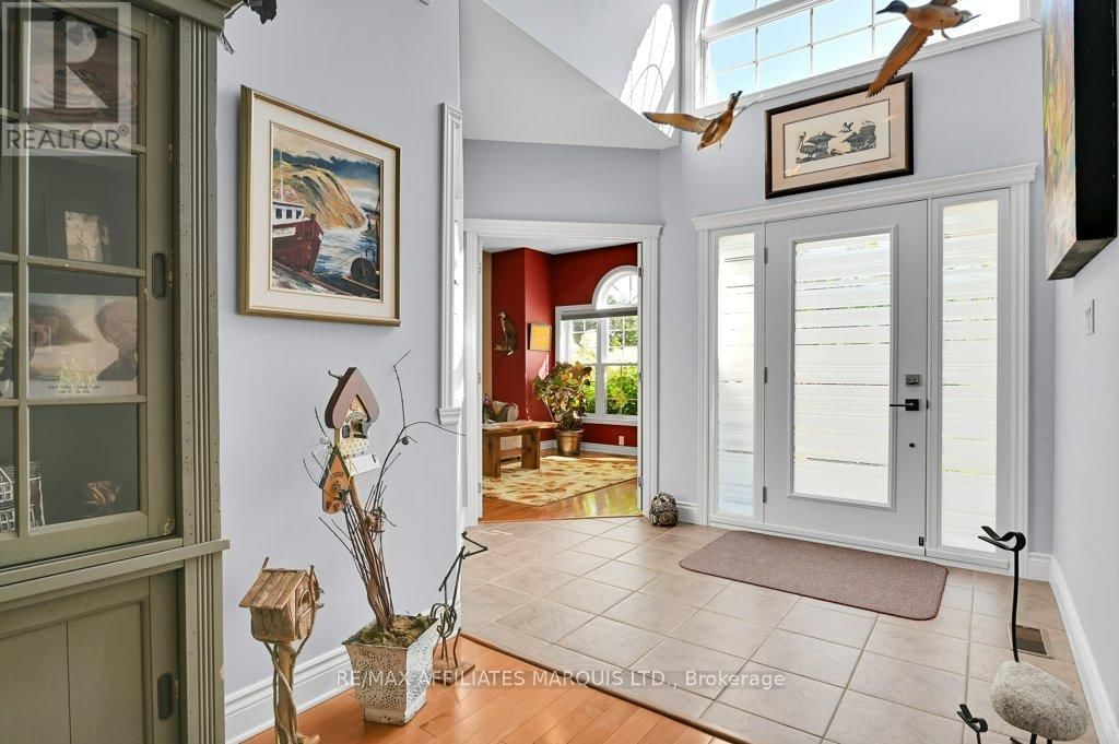 6798 RIVERVIEW DRIVE Image 6