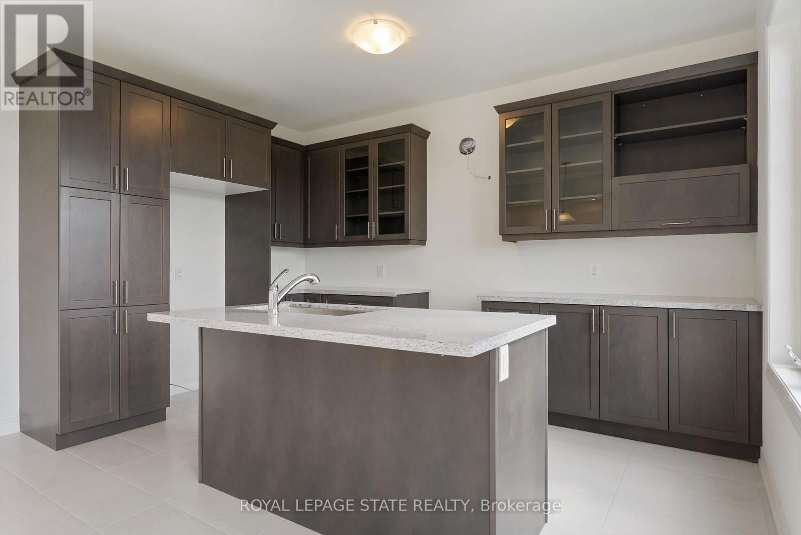 64 SHAWBRIDGE COURT Image 23