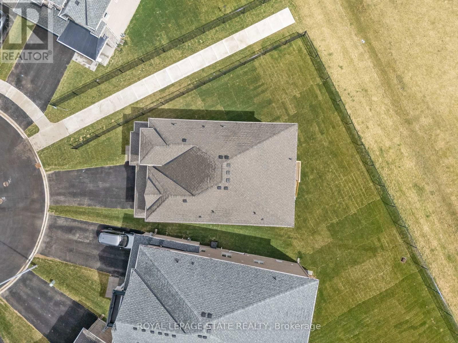 64 SHAWBRIDGE COURT Image 3