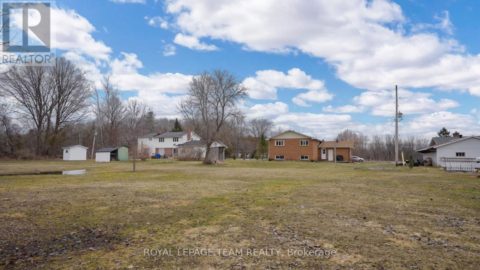 2150 8TH LINE ROAD Image 32