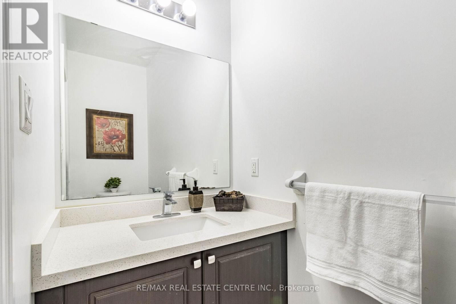 412 FREURE DRIVE Image 21
