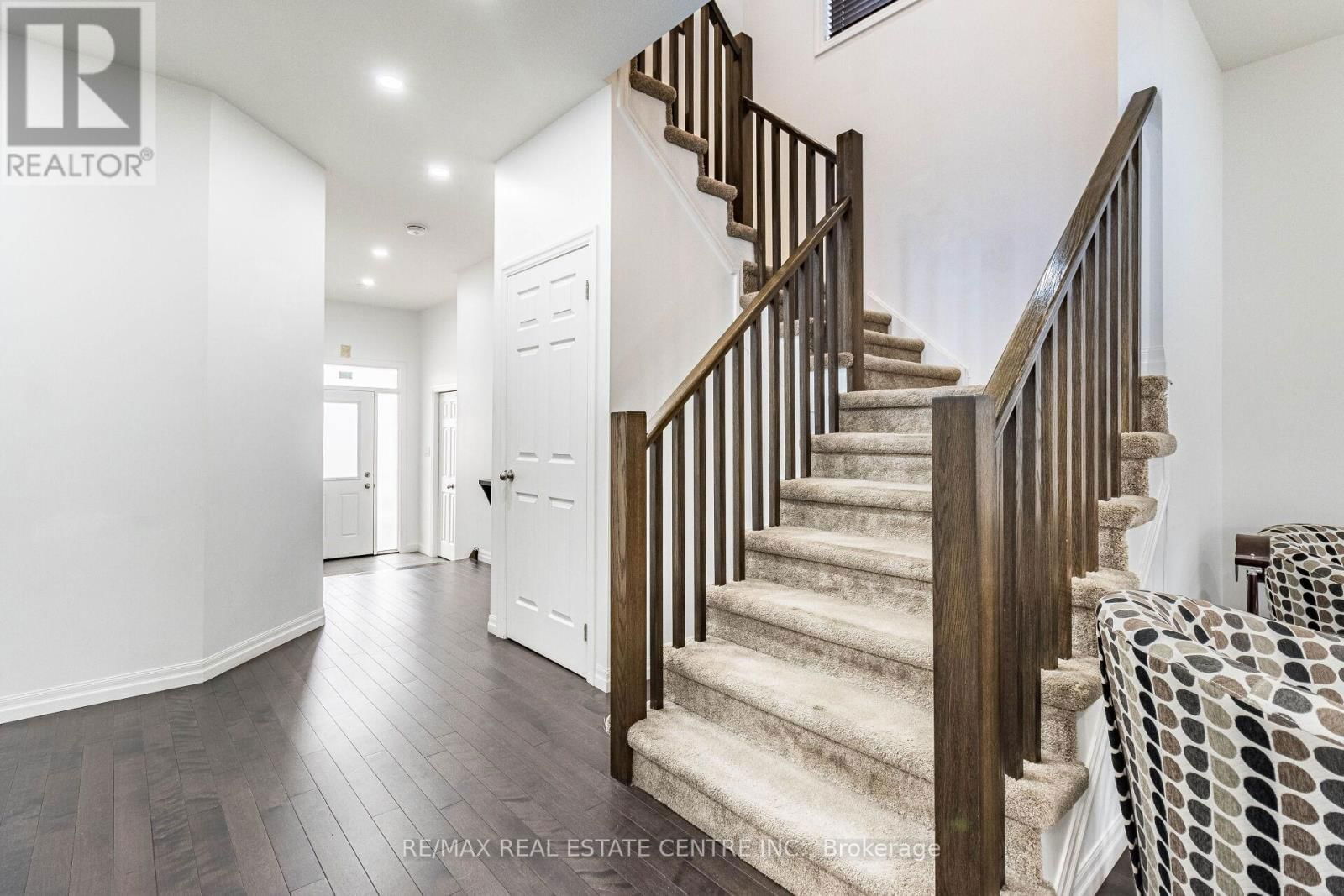 412 FREURE DRIVE Image 22