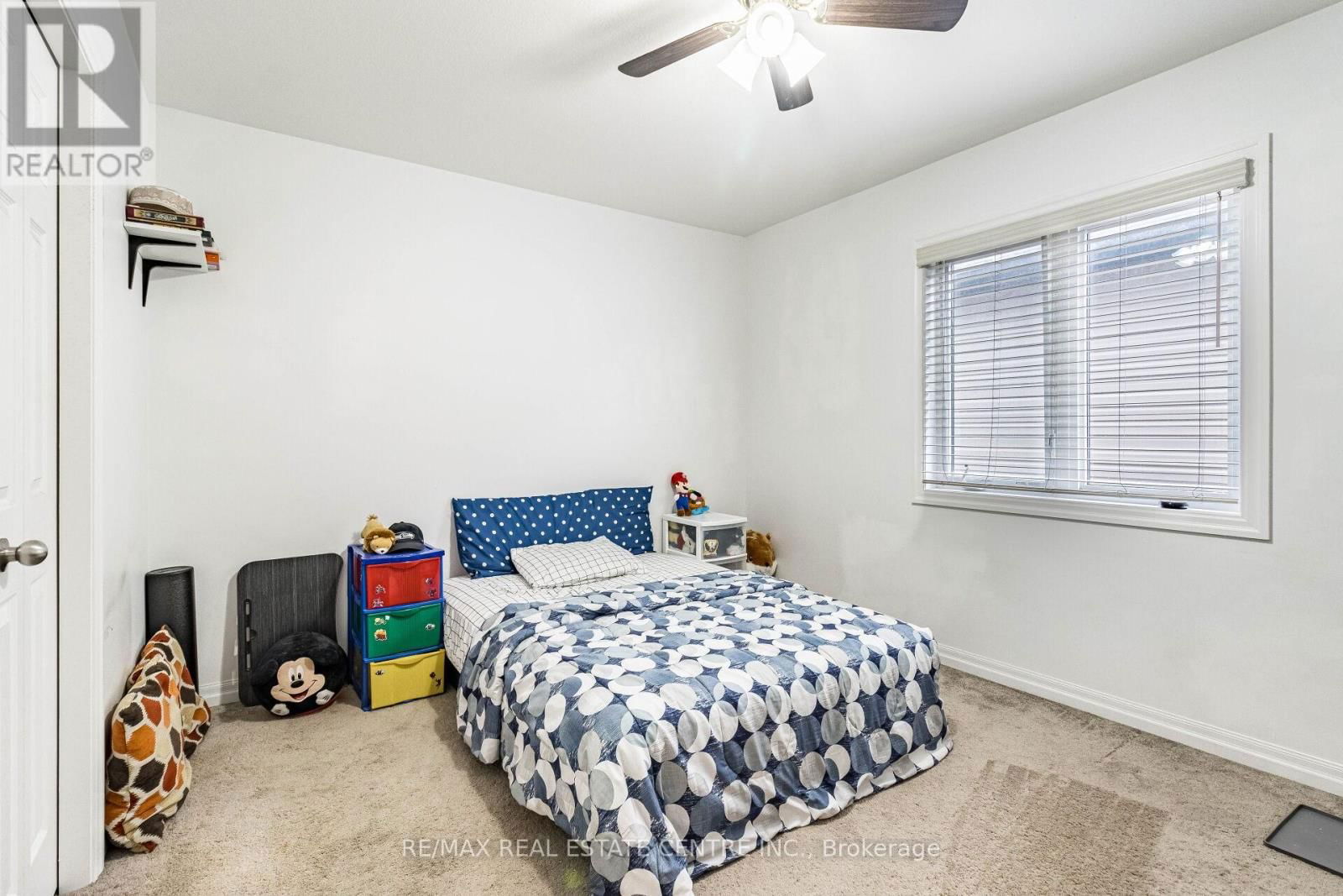 412 FREURE DRIVE Image 29