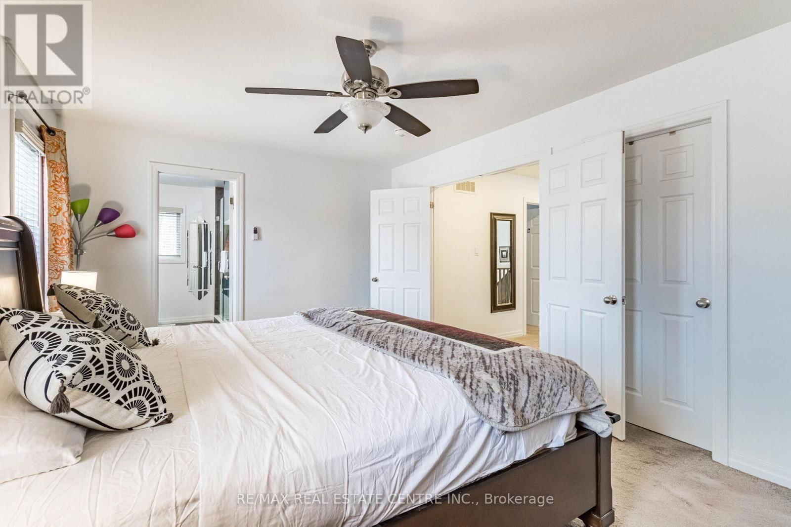412 FREURE DRIVE Image 32