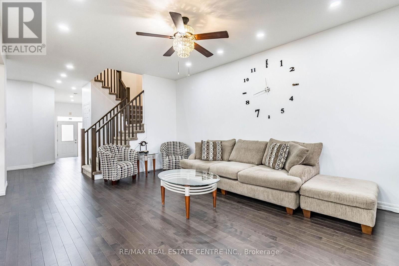 412 FREURE DRIVE Image 7