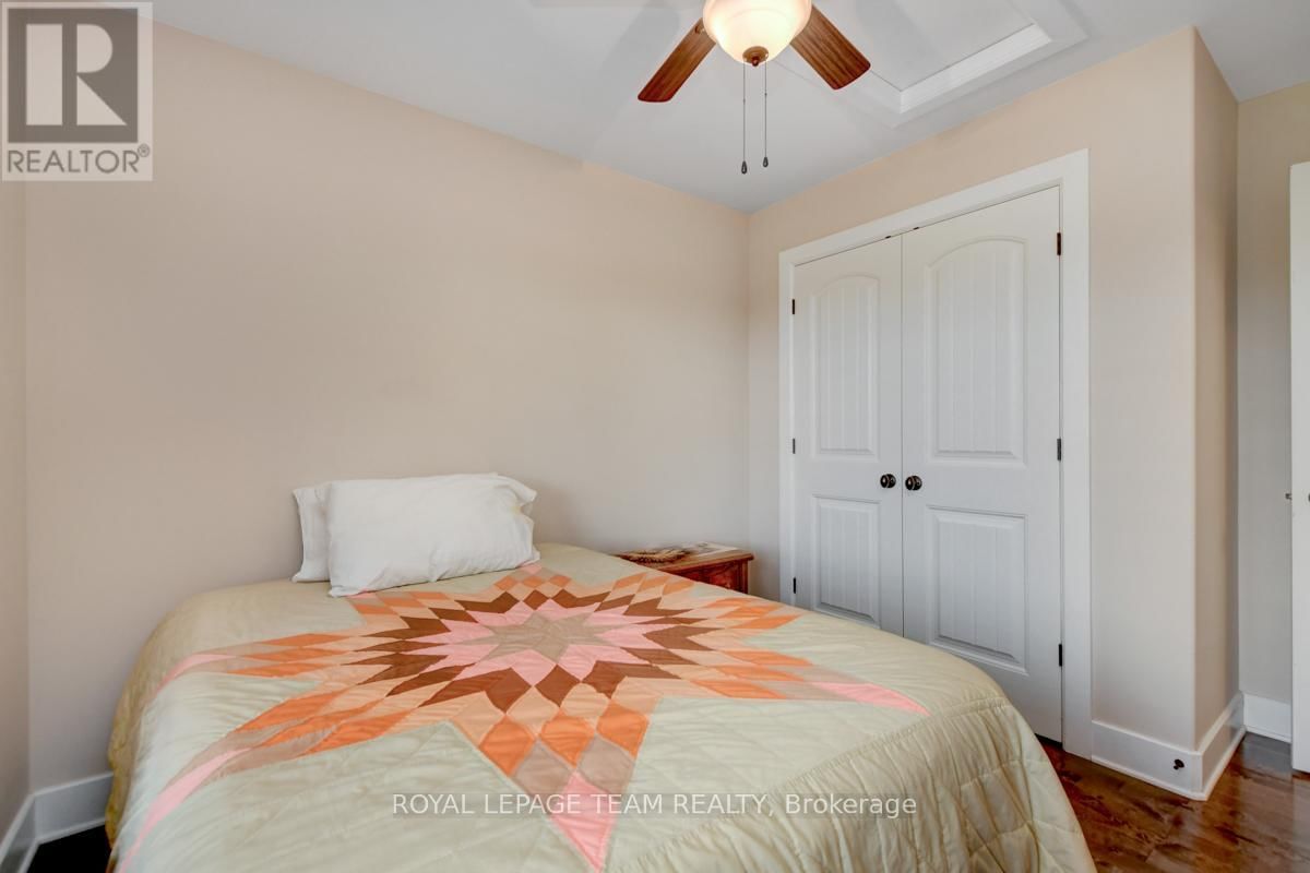 831 BOLTON ROAD Image 22